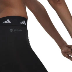 ADIDAS Tech-Fit 3 Stripes 7/8 Tight Women 12 ADIDAS Tech-Fit 3 Stripes 7/8 Tight Women -Tennis Shop 17369000 17