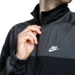 Nike Sportswear Sport Essentials Tracksuit Men -Tennis Shop 55235000 15